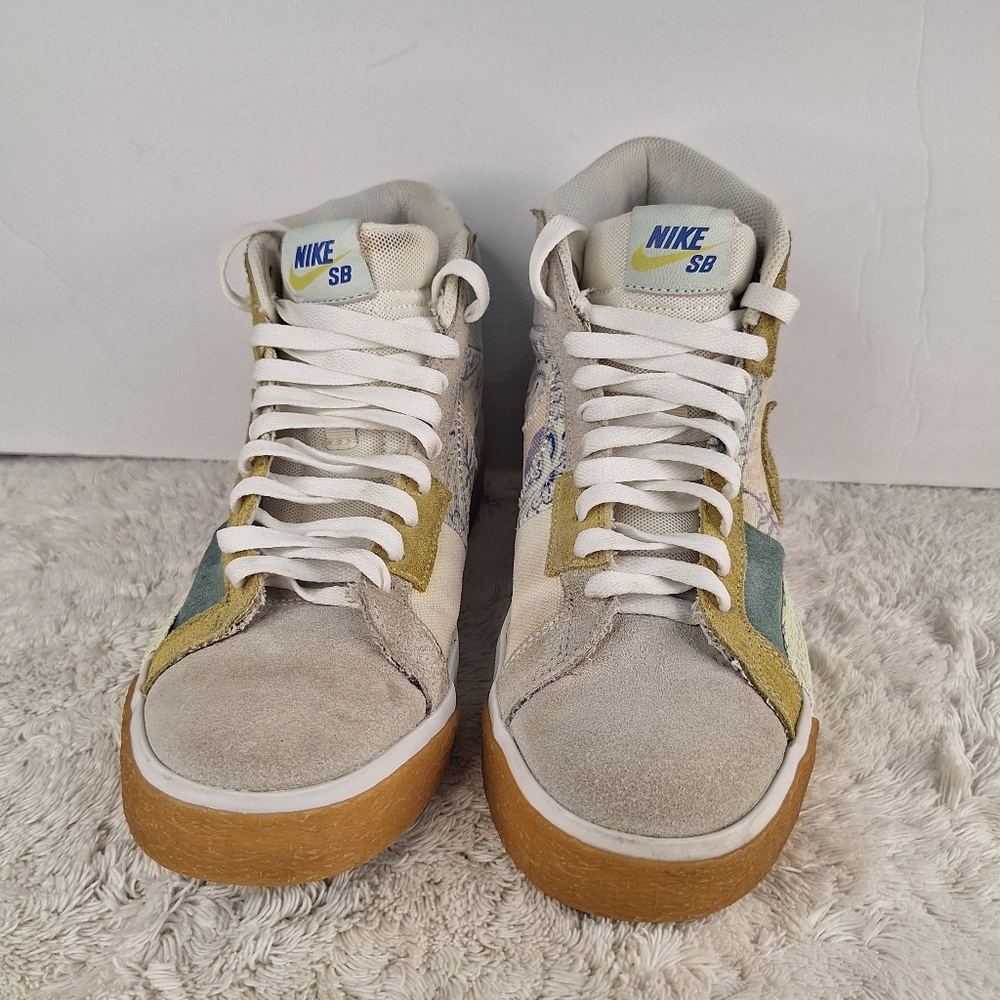 Nike Multi Pattern Shoes - Picture 8 of 8